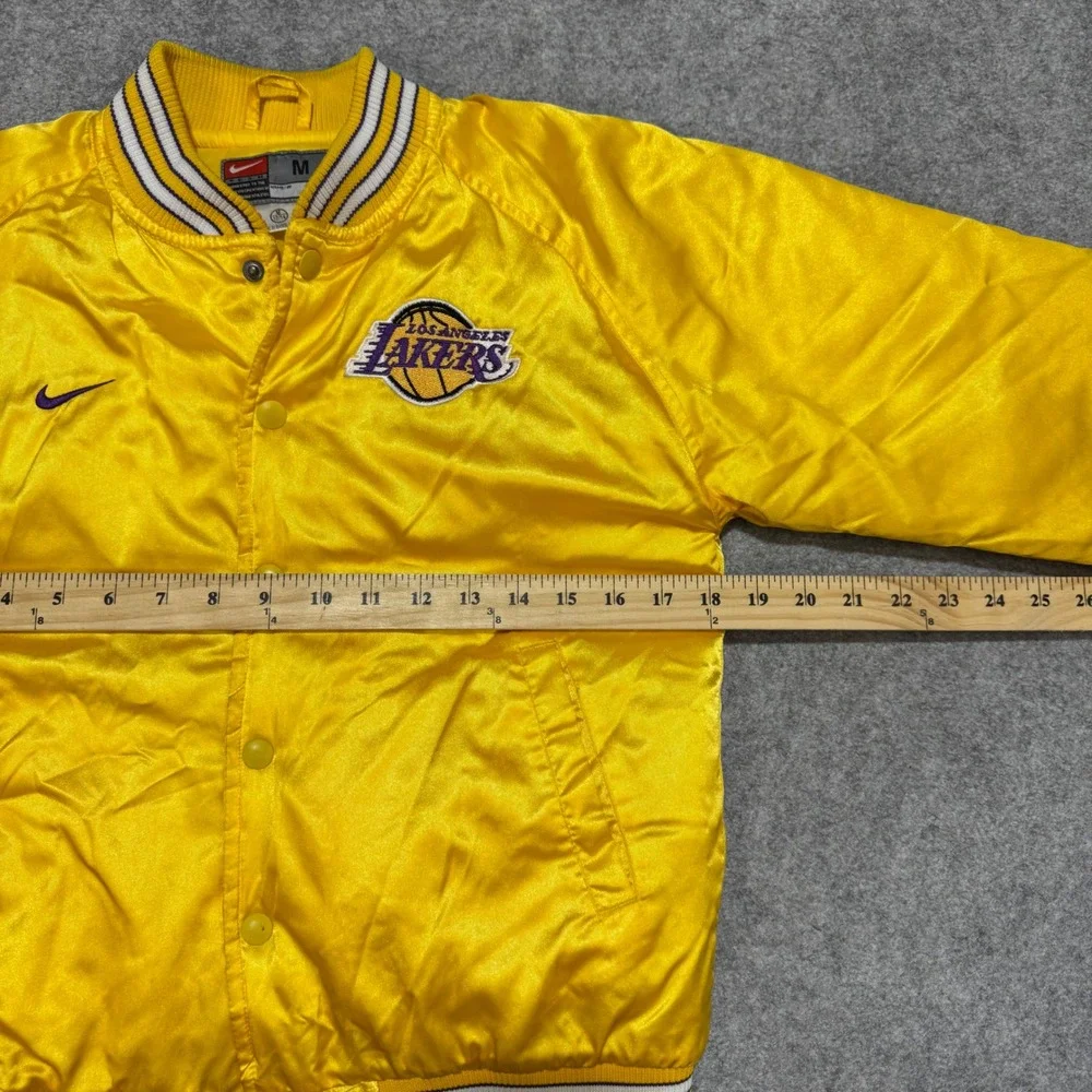 Nike Team Los Angeles Lakers Satin Varsity Jacket Kids Medium 12/14 Yellow NBA